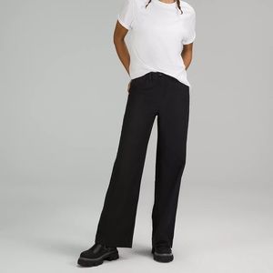 City Sleek 5 Pocket High-Rise Wide-Leg Pant Full Length
Light Utilitech